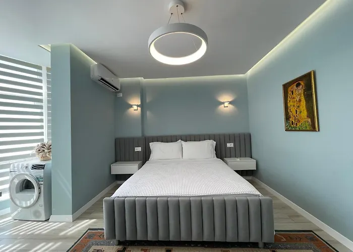 Comfort In Center * Τίρανα